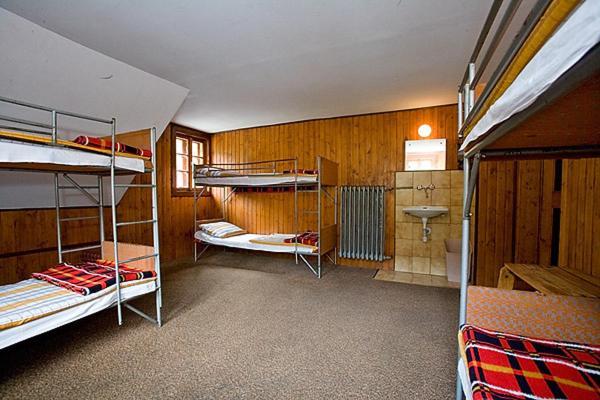 Schronisko Pttk Samotnia Hostel คาร์ปัตซ์ ห้อง รูปภาพ